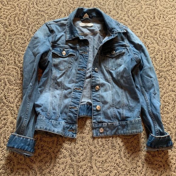 Jean jacket - Picture 1 of 3